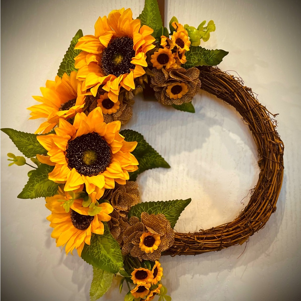 10” Sunflower Wreath